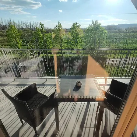 Appartement Kikapcs Alsóörs